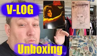 V-LOG Unboxing CONCERT TOUR BOOKS COMICS TRADING CARDS Storage Wars