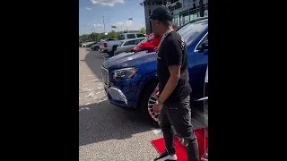 Young Dolph artist Kenny Muney cash out on his on Mach Bach truck