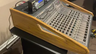 Vintage 1982 Prosumer Peavey XR-800 Powered Sound Mixer Overview