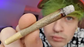 How To Roll The Perfect Joint! (2021)