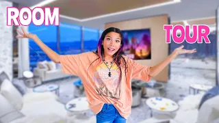 Room Tour EXTREME Makeover | Txunamy