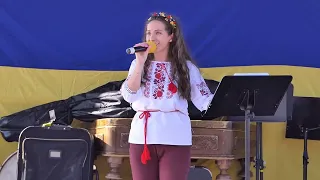 Ukrainian Anastasia Mishchenko Ой, у вишневому саду Oi, u vyshnevomu sadu Oh, in the Cherry Orchard