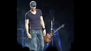 Enrique Iglesias - “Hero” Fans Go Wild - Houston, Texas