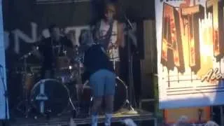 Attila - Middle Fingers Up (Live Warped Tour 2014 - Camden, NJ)