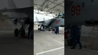 МиГ-31 с ракетой Кинжал