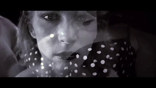 Flatliners / Joel Schumacher - Girl, Mother, Woman Scene