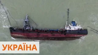 В танкере Delfi, который сел на мель возле Одессы, могут быть нефтепродукты - активисты