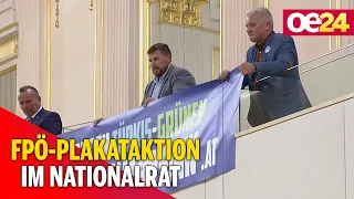 Eklat: FPÖ-Plakataktion im Nationalrat