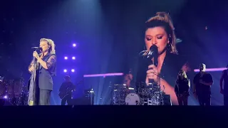 Kelly Clarkson Happier than Ever Vegas 8/19/2023