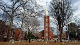 Philadelphia church rings bell 400 times to mark 400,000 COVID deaths in the U.S.