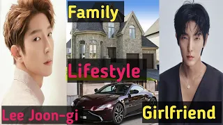 Lee Joon-gi lifestyle in (2022) Real Age Net worth height & physical stats (Girlfriend) biography