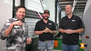 Aluminum vs Fiberglass RV Construction