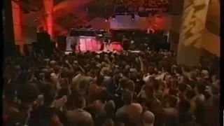 Linkin Park - High Voltage (Rock And Roll Hall Of Fame 2001)