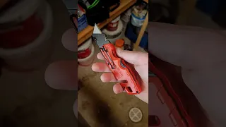 Most Satisfying Utility Knife