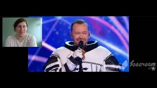 The Masked Singer Cluedle-Doo REVEALED as Donnie Wahlberg - Singer and Jennys Husband reaction