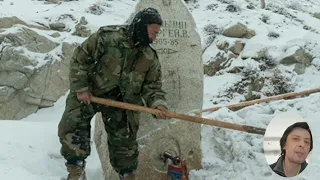 Почему моджахеды не убрали памятник солдату Мальцыну. Что он такого сделал?