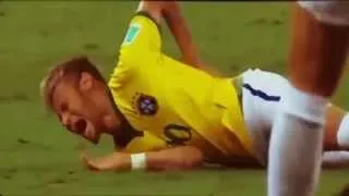 Neymar se fractura vertebra y se va  del mundial 2014