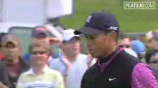 Tiger Woods fades a 4 iron