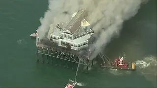 Massive fire at Oceanside Pier