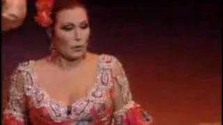 Rocio Jurado - "Un Clavel"