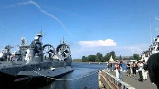 военно-морской салон 03.07.2011(часть2).mpg