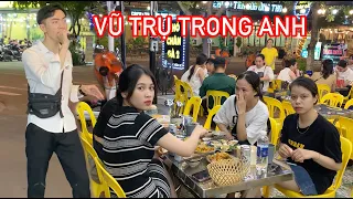 VŨ TRỤ TRONG ANH | HOÀNG LAN x SINIKE | COVER ĐƯỜNG PHỐ KẸO KÉO