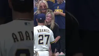 What an awesome moment between Willy Adames and this fan 🤗🤗