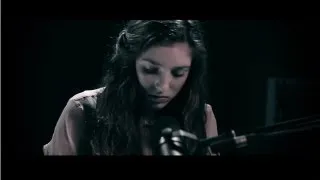 Birdy - Skinny Love (Official Live Performance Video)