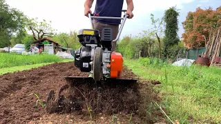 Fresare il terreno con la motozappa