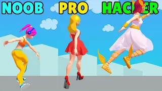 NOOB vs PRO vs HACKER in Shoe Race