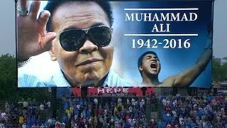 ARI@CHC: Cubs hold moment of silence for Muhammad Ali