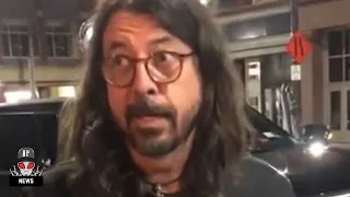 Dave Grohl Argues With Autograph Hounds After Refusing To Sign Their Stuff