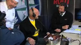 2013/04/12 Buhner gets turkey leg