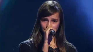 14-Year Old Britt SINGS Evanescence's Bring Me To Life - Voice Kids