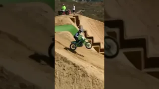 amazing bike stunt 🙄