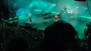 Muse - Hysteria (live)