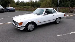 Lot 74  - 1988 Mercedes-Benz 300SL (R107)