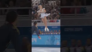 Tatiana Volosozha & Maxim Trankov - Russia figure skating ice dancing pair skating фигурное катание