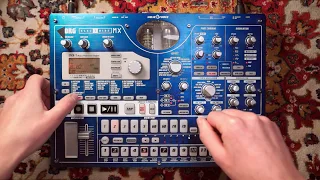 Korg EMX-1 - 90's House & Techno Mix