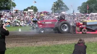 Hobo Ihc 6588 (DK) Super Stock @ Tractor Pulling Haßmoor 2012