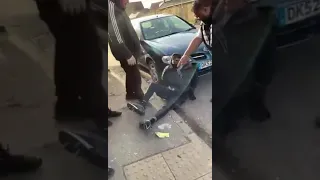 WANNABE ROADMAN THUG GET'S KITCHEN KNIFE CONFISCATED OFF HIM AND DETAINED UNTIL POLICE ARRIVE🧐