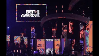 Taraji P. Henson twerks onstage with Regina Hall at BET Awards,  trophy to 'Icon' Tyler Perry