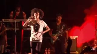 Tarrus Riley feat. Sevana, Alaine & Dean Fraser - Gimme likkle one drop LIVE @ Filagosto 2016