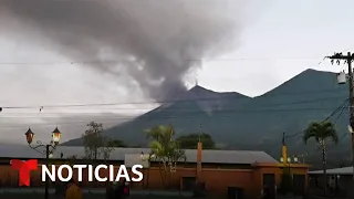 El Volcán de Fuego de Guatemala entra en erupción | Noticias Telemundo