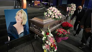 With a heavy heart at the tearful farewell to actress Melody Thomas Scott, goodbye and rest.