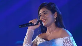 Nuwandhika Senarathna and Senanayake Weraliyadda Prarthana Live In Concert