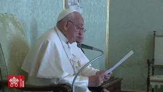 El Papa: Ante la actual crisis mundial, garantizar que todos vivan con dignidad