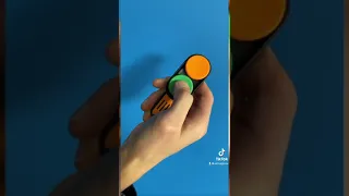 Flip Puck - Press it, flip it & catch it!