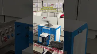 JP: Drone Blade Vertical Dynamic Balancing Machine