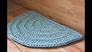 Half circle crochet rug, dywan półokrągły na szydełku.